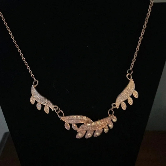 Vintage Gold Tone Leaf Bib Necklace Rhinestone 24” Statement Holiday Jewelry - Picture 3 of 7